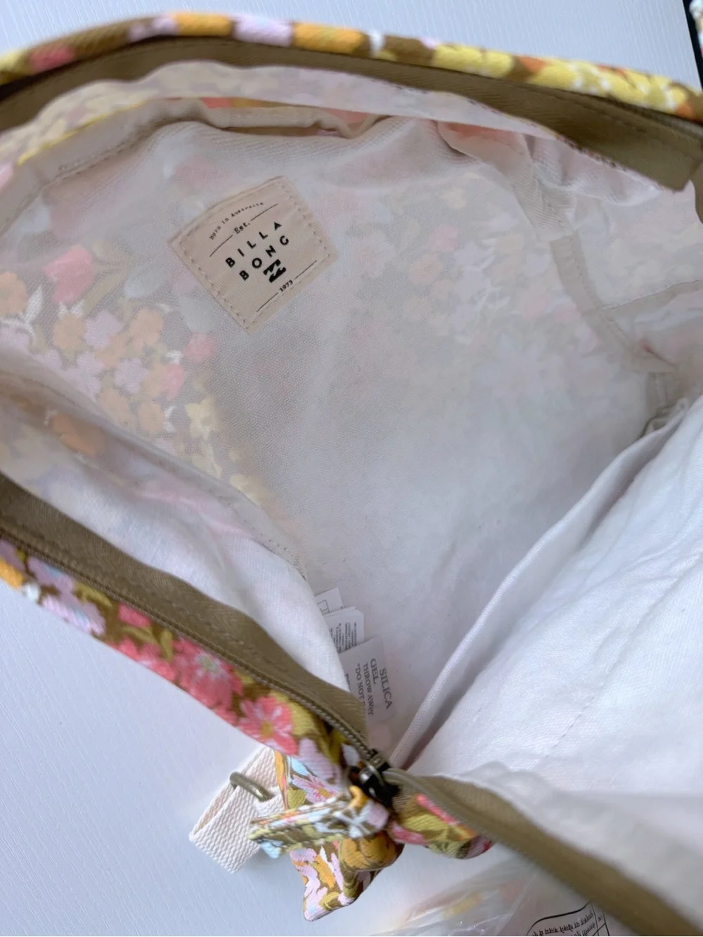 Billabong Mini Mama Jr Canvas Backpack Multi Floral Brown Yellow Pink New School